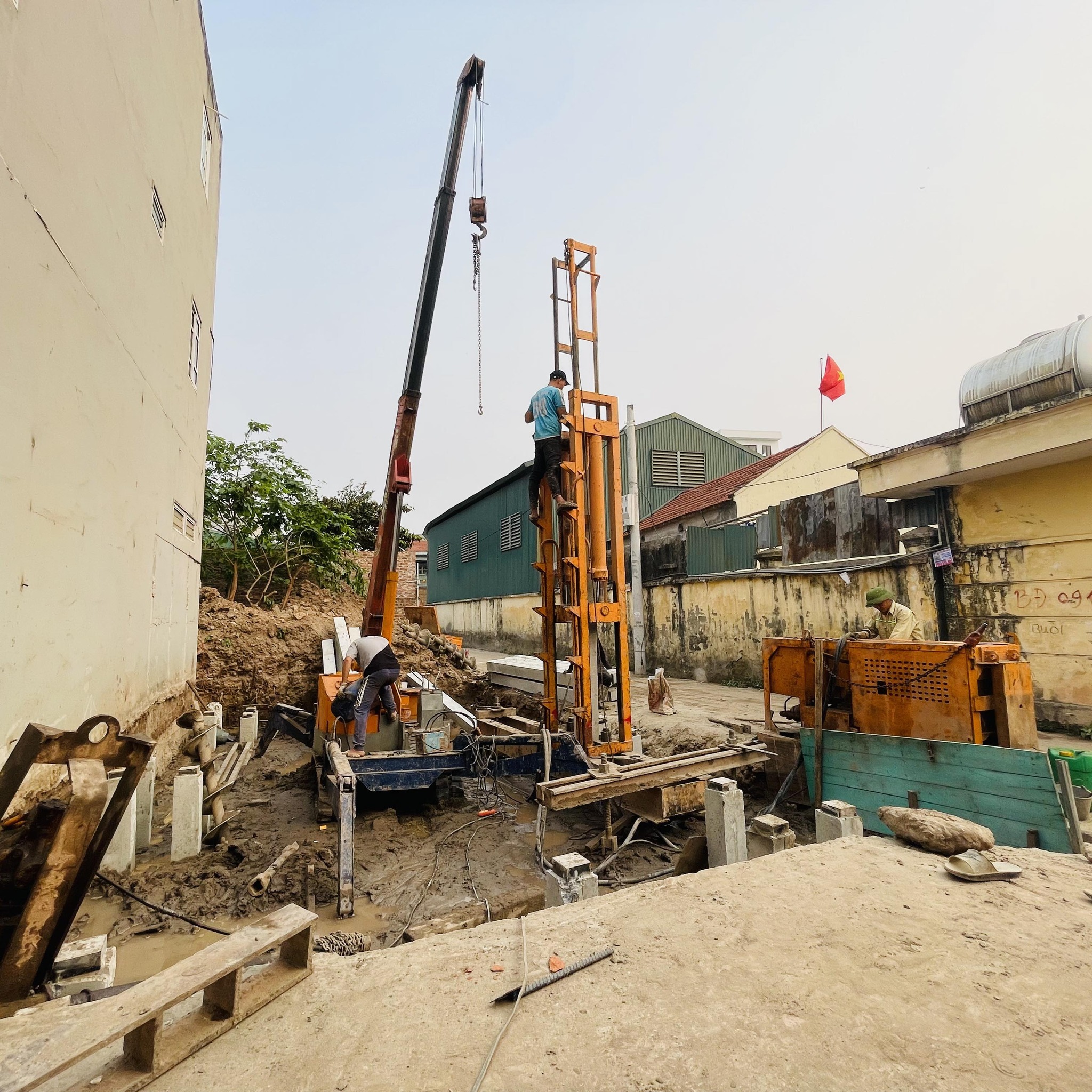 488909909 997878295774227 8679496431934072756 n - Dịch Vụ Ép Cọc Bê Tông Hà Nội