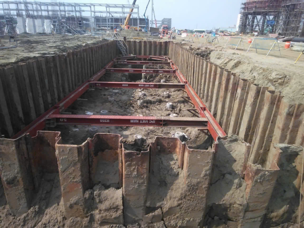 ep cu hai phong - Dịch Vụ Thi Công Ép Cừ Thép C200, U200 Tại Hà Nội